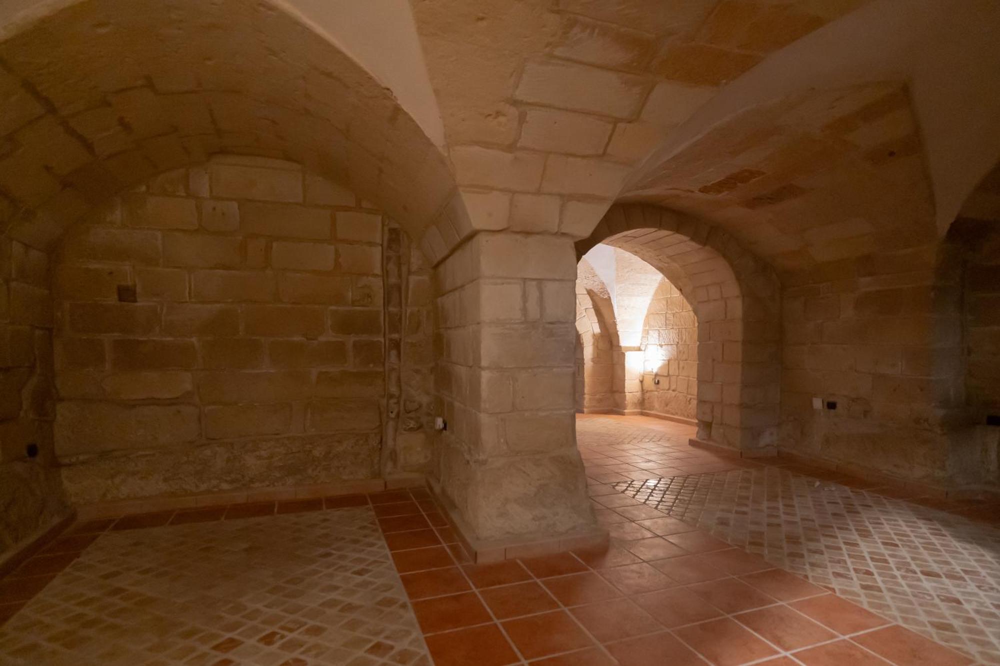 Dimora Barocca Luxury Suites Lecce Bagian luar foto